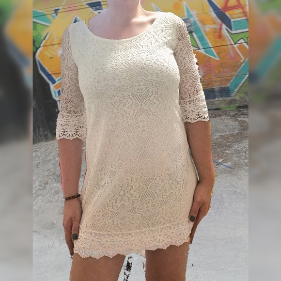 ivory lace Mini dress - Picture 4 of 4